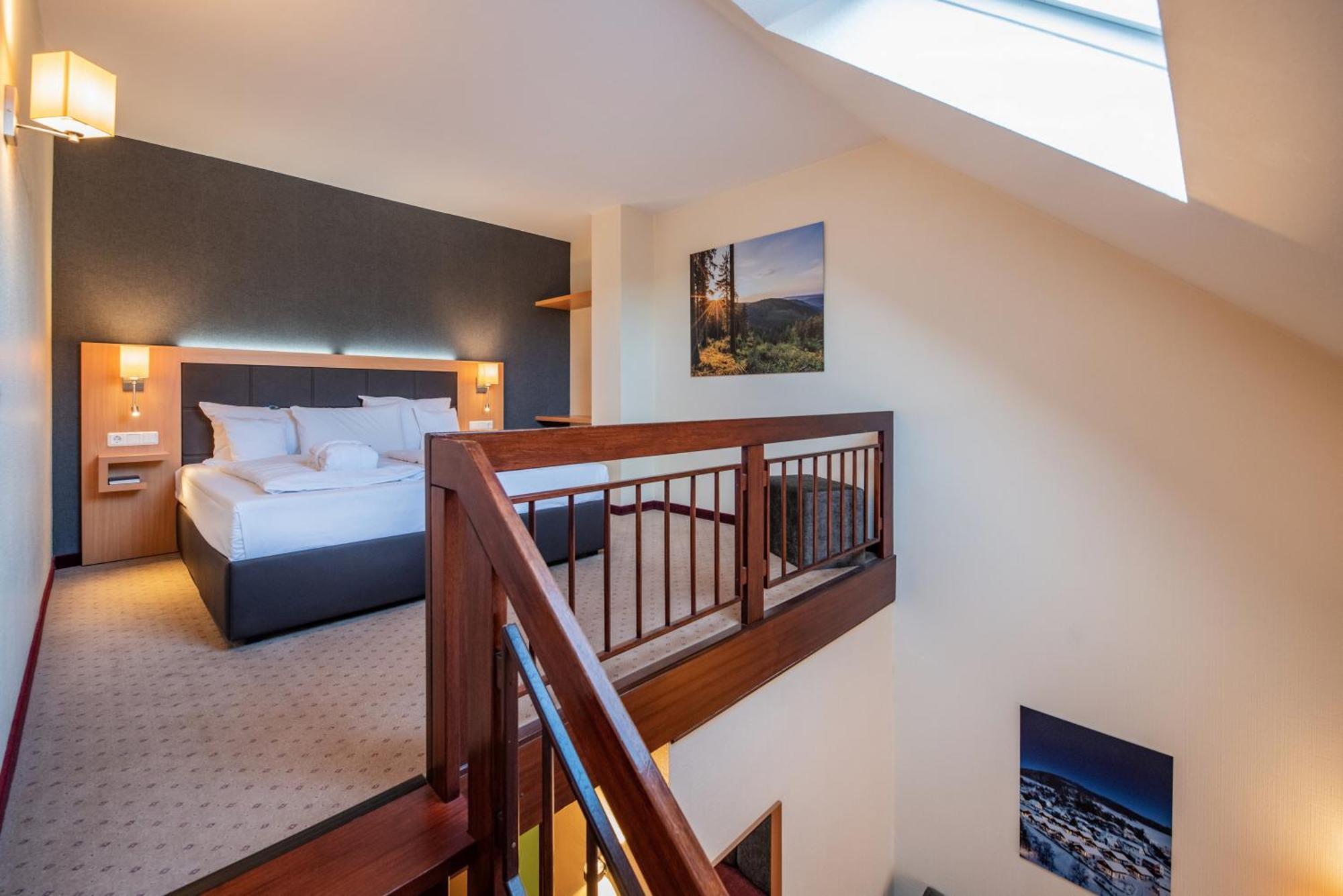 Goebel'S Seehotel Diemelsee Екстериор снимка