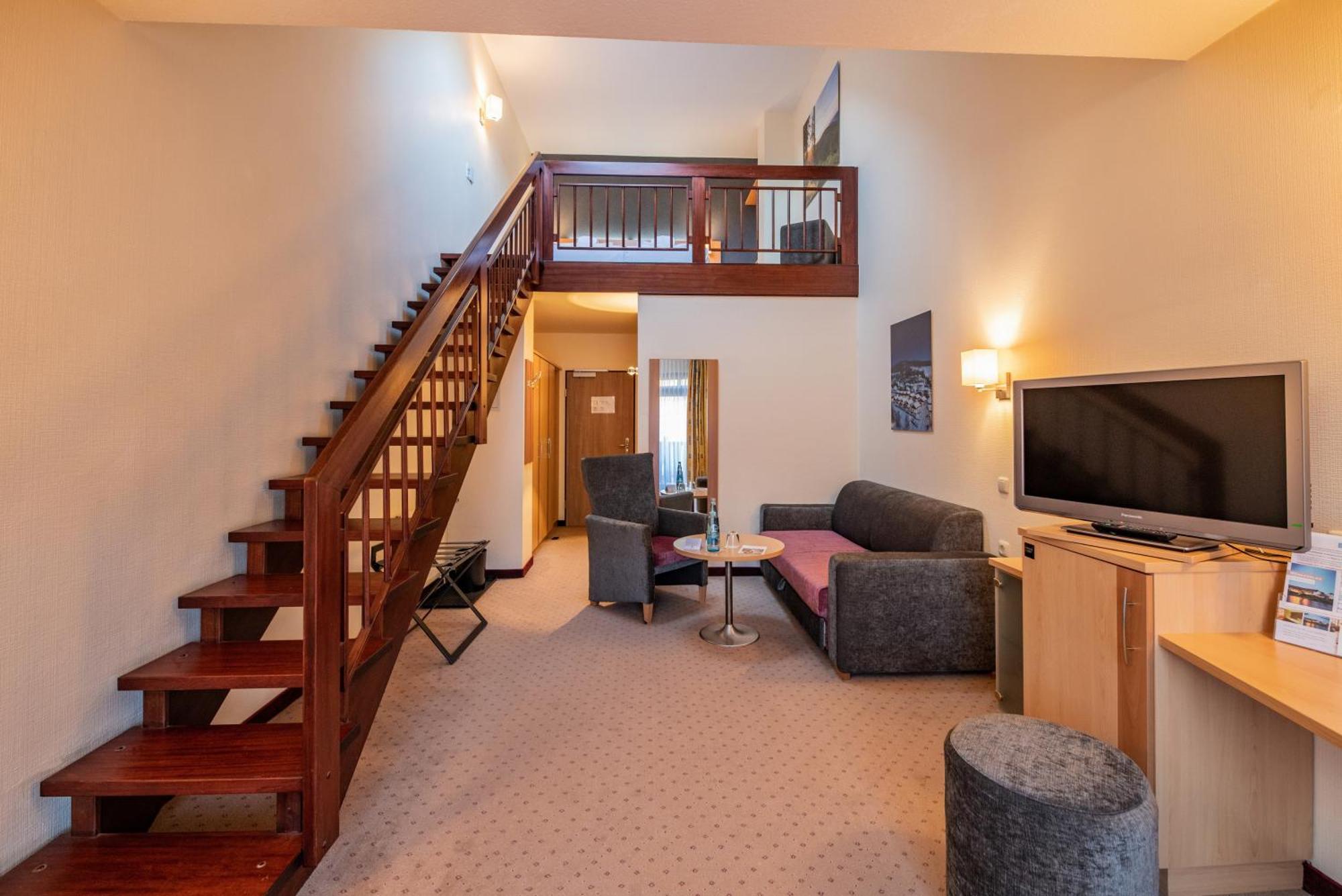Goebel'S Seehotel Diemelsee Екстериор снимка