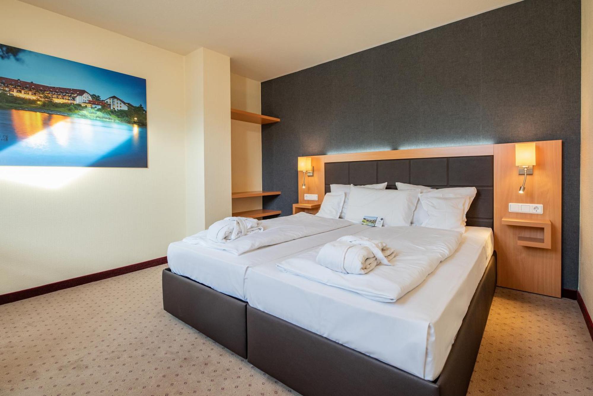 Goebel'S Seehotel Diemelsee Екстериор снимка