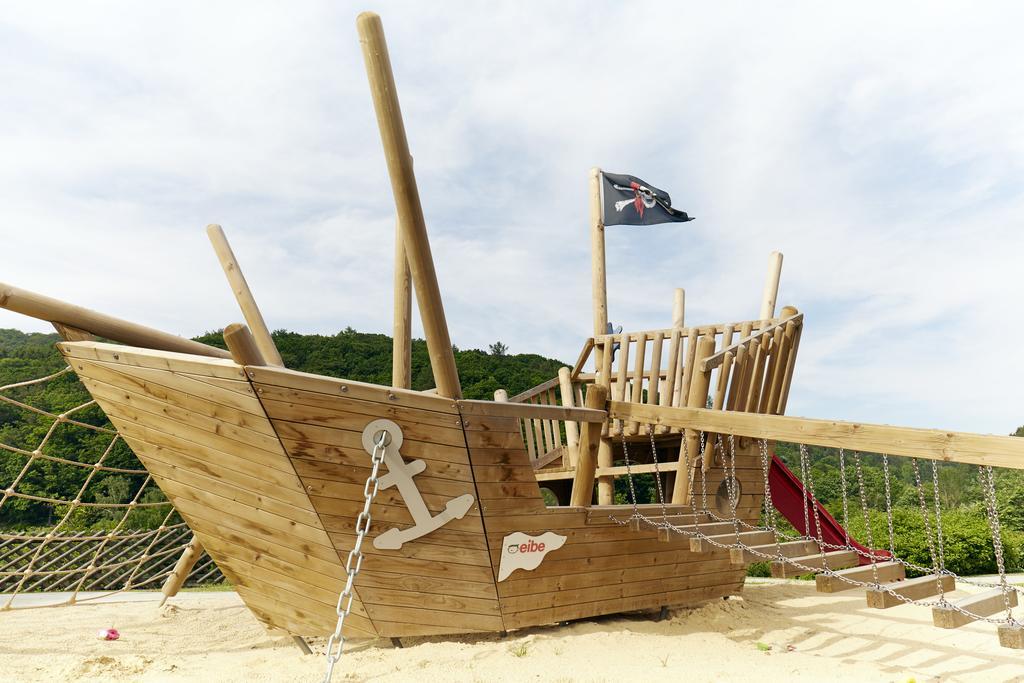 Goebel'S Seehotel Diemelsee Екстериор снимка