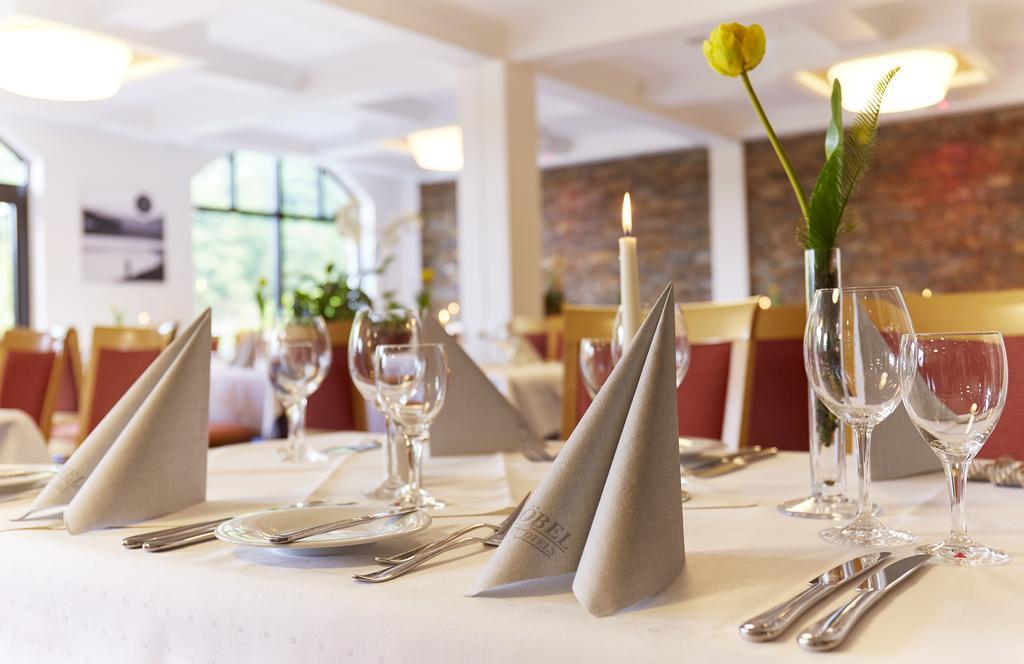 Goebel'S Seehotel Diemelsee Екстериор снимка
